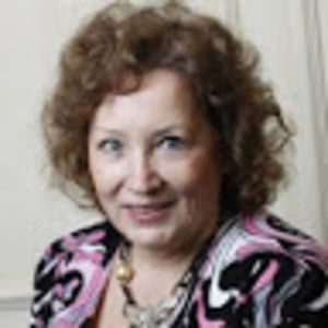 Meet your Posher, Elaine